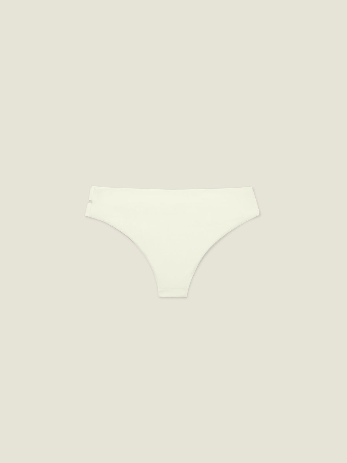 Marine Hunter – Bottom – Ivory white