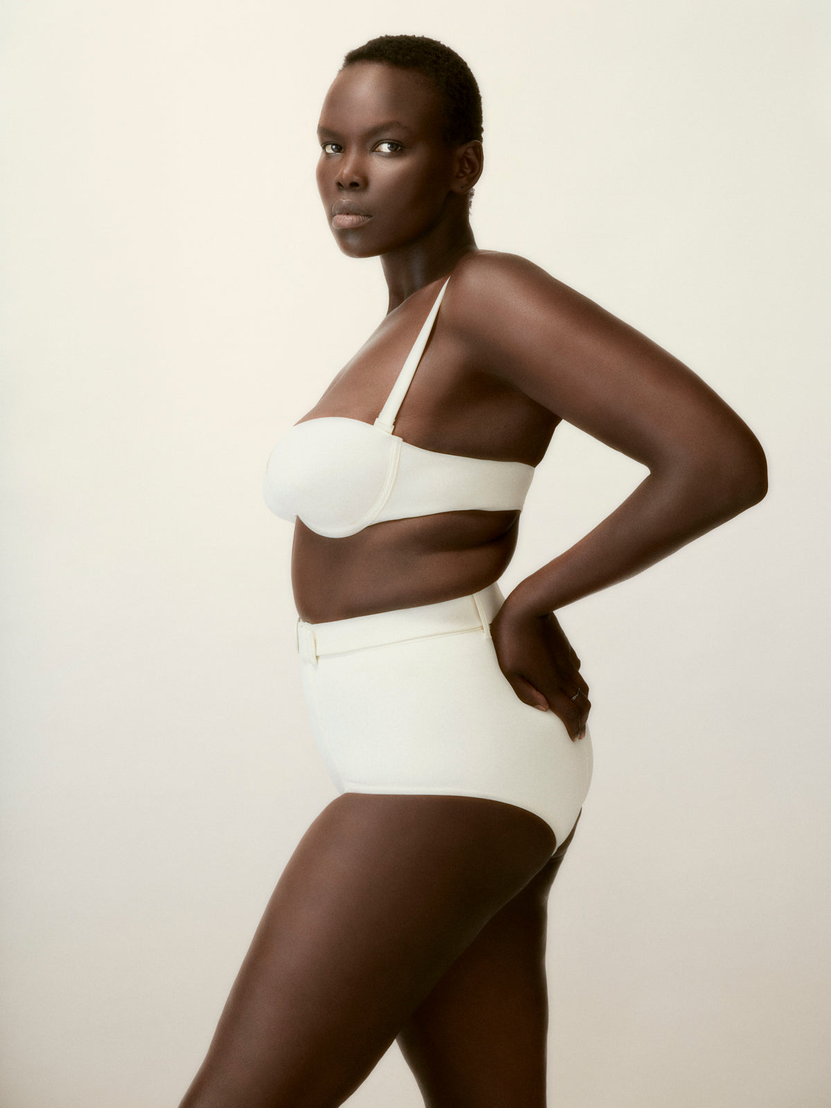 Oasis – Bottom – Ivory white